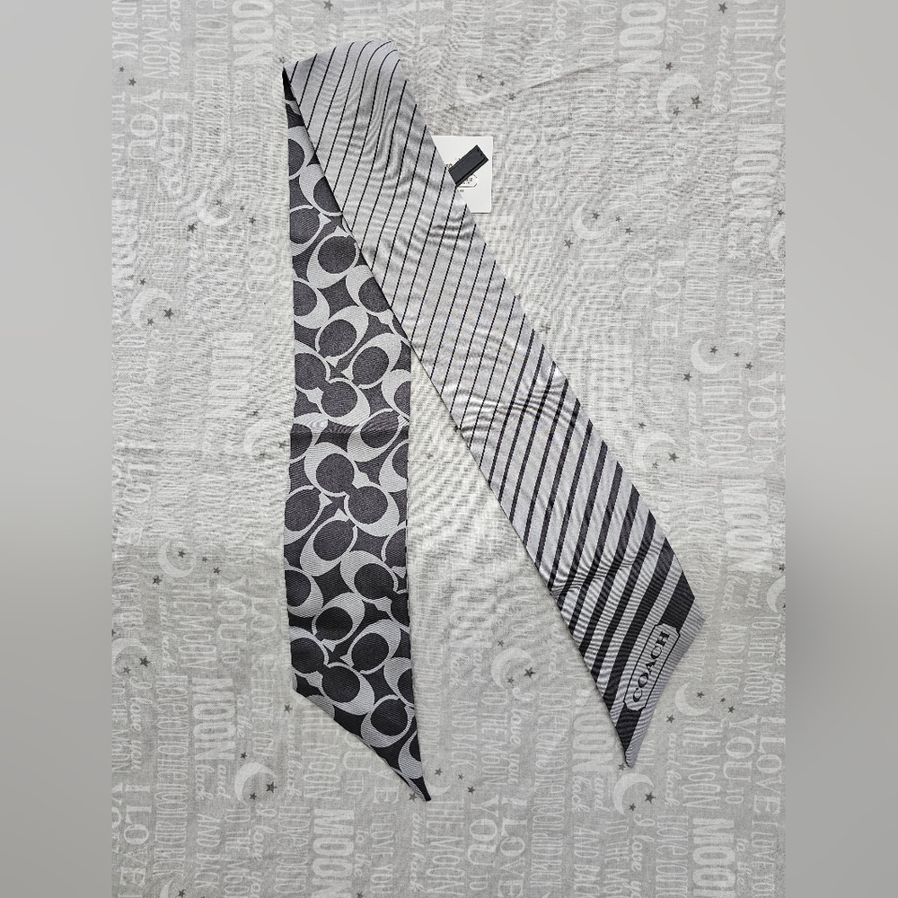 Gray skinny Coach scarf